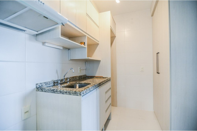 Imagem Apartamento com 3 Quartos à Venda, 72 m² em Teresópolis - Porto Alegre Imagem Apartamento com 3 Quartos à Venda, 72 m² em Teresópolis - Porto Alegre