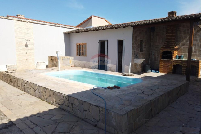 Imagem Casa de Condomínio com 3 Quartos à Venda, 135 m² em Centro - Maricá