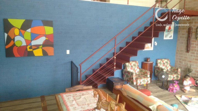 Imagem Casa com 3 Quartos à Venda, 300 m² em Pendotiba - Niterói Imagem Casa com 3 Quartos à Venda, 300 m² em Pendotiba - Niterói