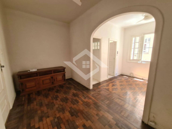 Imagem Apartamento com 1 Quarto à Venda, 29 m² em Copacabana - Rio De Janeiro Imagem Apartamento com 1 Quarto à Venda, 29 m² em Copacabana - Rio De Janeiro