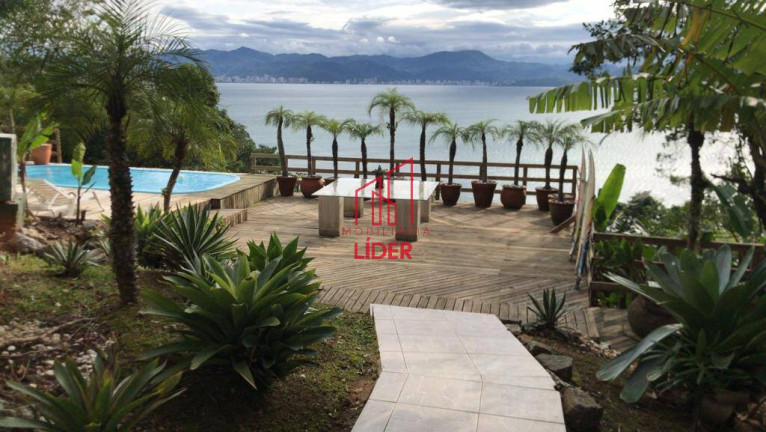 Imagem Casa com 5 Quartos à Venda, 500 m² em Araçá - Porto Belo Imagem Casa com 5 Quartos à Venda, 500 m² em Araçá - Porto Belo