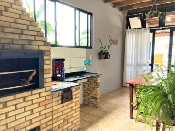 Imagem Casa com 3 Quartos à Venda, 450 m² em Ingleses Do Rio Vermelho - Florianópolis Imagem Casa com 3 Quartos à Venda, 450 m² em Ingleses Do Rio Vermelho - Florianópolis
