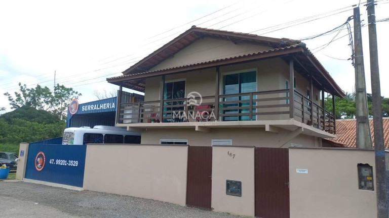 Casa com 4 Quartos à Venda, 386 m² em Santo Antônio - Balneário Piçarras