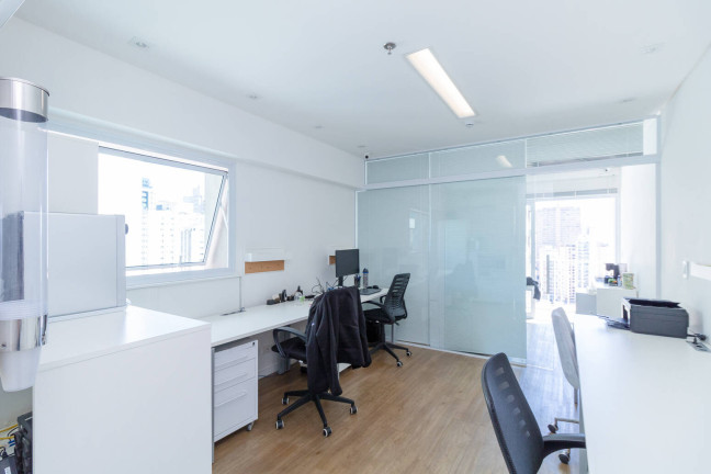Sala Comercial à Venda, 37 m² em Perdizes - São Paulo