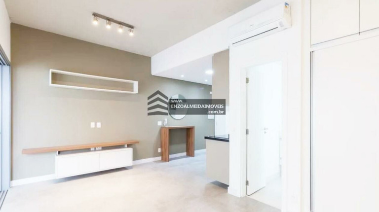 Imagem Apartamento com 1 Quarto à Venda, 45 m² em Moema - São Paulo