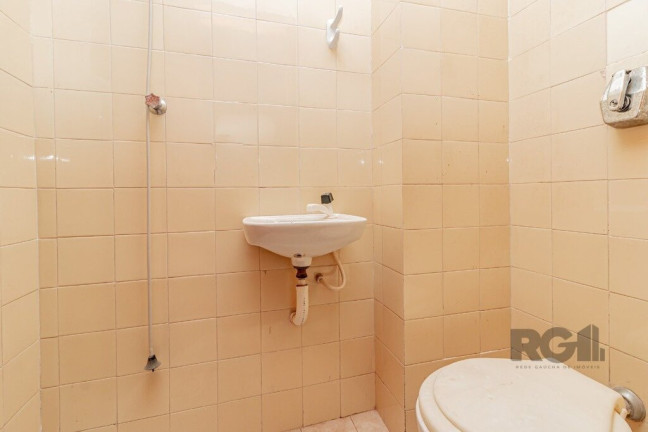 Imagem Imóvel com 2 Quartos à Venda, em Sao Joao - Porto Alegre Imagem Imóvel com 2 Quartos à Venda, em Sao Joao - Porto Alegre