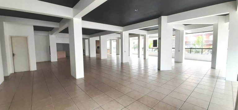 Imagem Sala Comercial à Venda, 382 m² em Centro - Torres