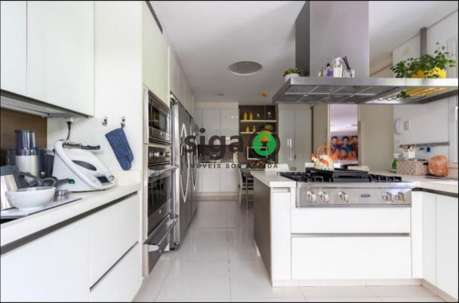 Imagem Casa com 4 Quartos à Venda, 620 m² em Brooklin - São Paulo Imagem Casa com 4 Quartos à Venda, 620 m² em Brooklin - São Paulo
