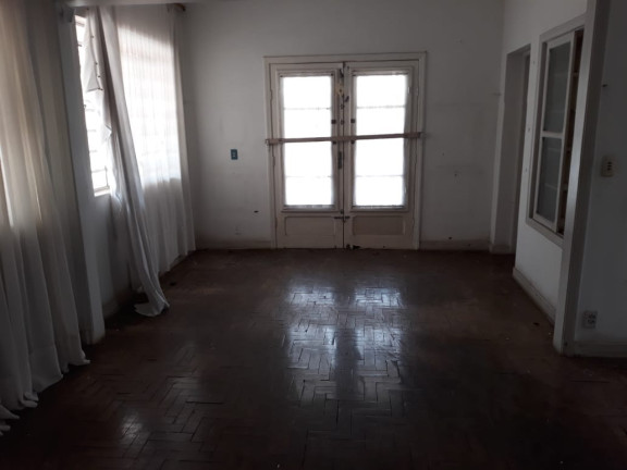 Imagem Casa com 4 Quartos à Venda, 1.000 m² em Centro - Taubaté Imagem Casa com 4 Quartos à Venda, 1.000 m² em Centro - Taubaté