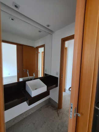 Imagem Imóvel com 4 Quartos à Venda, 141 m² em Praia Da Costa - Vila Velha Imagem Imóvel com 4 Quartos à Venda, 141 m² em Praia Da Costa - Vila Velha