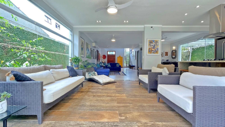 Imagem Casa com 4 Quartos à Venda, 250 m² em Riviera De São Lourenço - Bertioga Imagem Casa com 4 Quartos à Venda, 250 m² em Riviera De São Lourenço - Bertioga