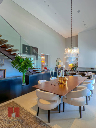 Imagem Casa com 4 Quartos à Venda, 980 m² em Alphaville - Santana De Parnaíba Imagem Casa com 4 Quartos à Venda, 980 m² em Alphaville - Santana De Parnaíba