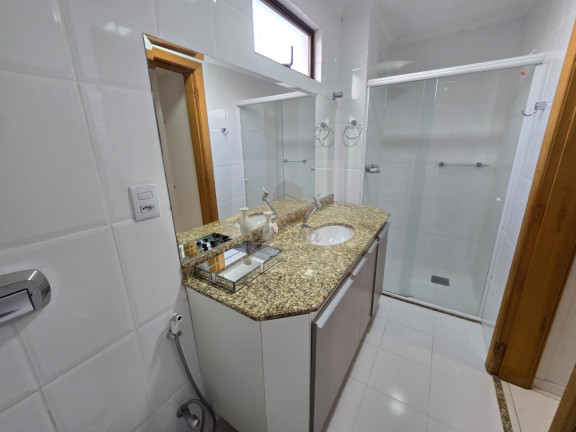 Imagem Imóvel com 3 Quartos para Alugar, 234 m² em Dom Aquino - Cuiabá