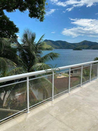 Imagem Casa com 3 Quartos à Venda, 300 m² em Caieira - Angra Dos Reis Imagem Casa com 3 Quartos à Venda, 300 m² em Caieira - Angra Dos Reis