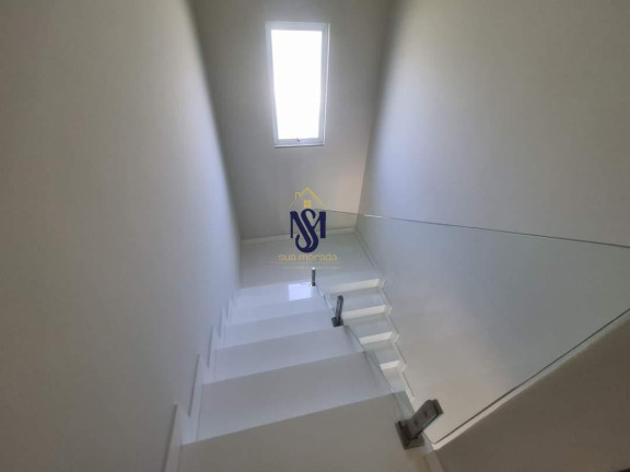 Imagem Casa com 5 Quartos à Venda, em Costa Azul - Rio Das Ostras Imagem Casa com 5 Quartos à Venda, em Costa Azul - Rio Das Ostras