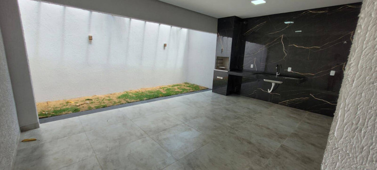 Imagem Casa com 3 Quartos à Venda, 120 m² em Residencial Guarema - Goiânia Imagem Casa com 3 Quartos à Venda, 120 m² em Residencial Guarema - Goiânia