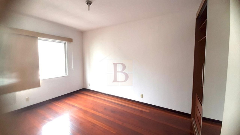 Imagem Imóvel com 2 Quartos para Alugar, 120 m² em Icaraí - Niterói Imagem Imóvel com 2 Quartos para Alugar, 120 m² em Icaraí - Niterói