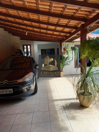 Imagem Casa com 3 Quartos à Venda, 160 m² em São João Do Rio Vermelho - Florianópolis Imagem Casa com 3 Quartos à Venda, 160 m² em São João Do Rio Vermelho - Florianópolis