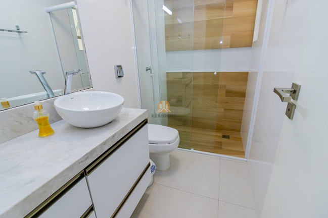 Imagem Imóvel com 4 Quartos à Venda, 112 m² em Centro - Balneário Camboriú Imagem Imóvel com 4 Quartos à Venda, 112 m² em Centro - Balneário Camboriú