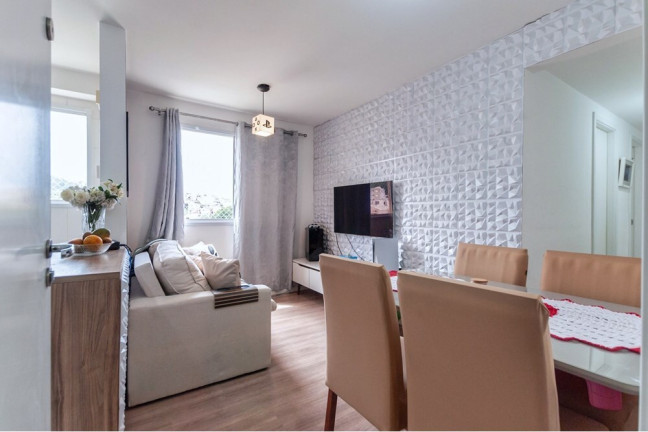 Imóvel com 2 Quartos à Venda, 40 m² em Vila Zat - São Paulo