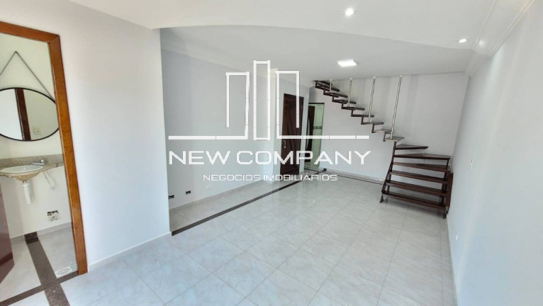Imagem Casa com 3 Quartos à Venda,  em Vila Eldizia - Santo André