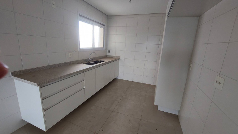 Imagem Apartamento com 4 Quartos para Alugar, 245 m² em Jardim Das Colinas - São José Dos Campos