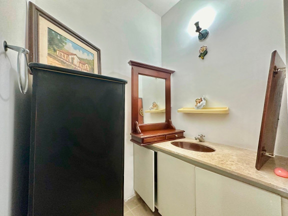 Imagem Casa com 5 Quartos à Venda, 200 m² em Jardim Albamar - Guarujá Imagem Casa com 5 Quartos à Venda, 200 m² em Jardim Albamar - Guarujá
