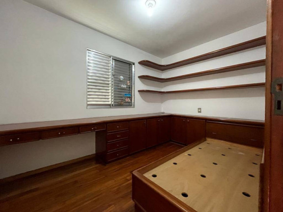 Imagem Casa com 3 Quartos à Venda, 180 m² em Vila Moinho Velho - São Paulo