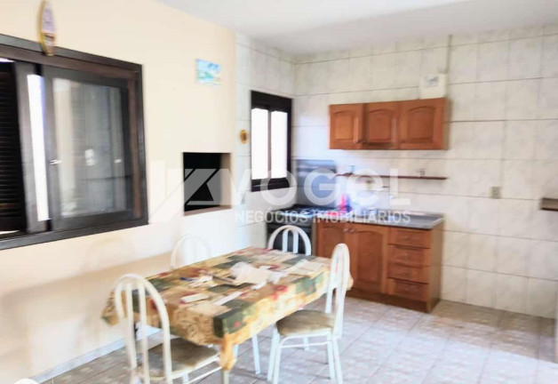 Imagem Casa com 2 Quartos à Venda,  em Bairro Não Informado - Arroio Do Sal