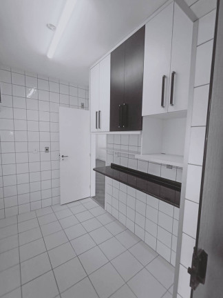 Imagem Imóvel com 3 Quartos à Venda, 880.000 m² em São Paulo - Jundiaí Imagem Imóvel com 3 Quartos à Venda, 880.000 m² em São Paulo - Jundiaí