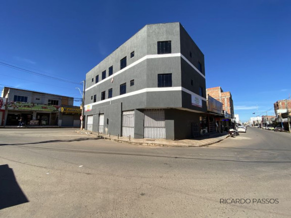 Imóvel com 8 Quartos à Venda, 320 m² em Del Lago I (itapoã) - Brasília