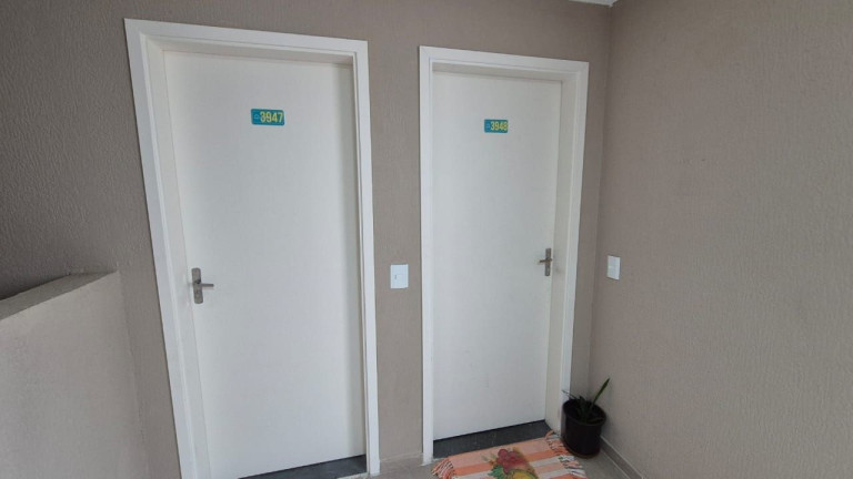 Imagem Apartamento com 2 Quartos à Venda, 40 m² em Jardim Itaqui - Campo Largo