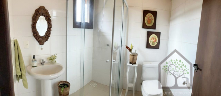 Imagem Casa com 2 Quartos à Venda, 304 m² em Sambaqui - Florianópolis Imagem Casa com 2 Quartos à Venda, 304 m² em Sambaqui - Florianópolis