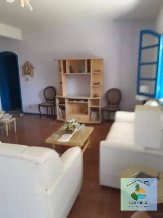 Imagem Casa com 4 Quartos à Venda,  em Araruama