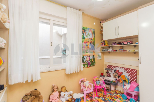 Imagem Casa com 3 Quartos à Venda, 290 m² em Jardim Europa - Porto Alegre Imagem Casa com 3 Quartos à Venda, 290 m² em Jardim Europa - Porto Alegre