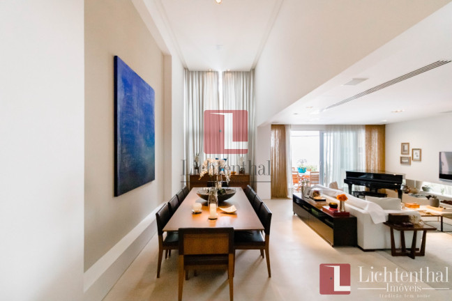 Casa com 3 Quartos à Venda, 495 m² em Jardim Paulista - São Paulo