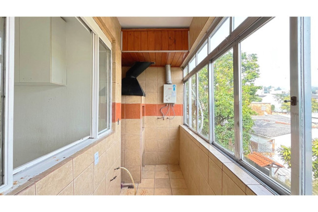 Imagem Imóvel com 3 Quartos à Venda, em Cristal - Porto Alegre Imagem Imóvel com 3 Quartos à Venda, em Cristal - Porto Alegre