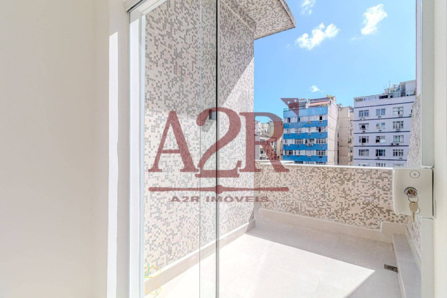 Imagem Apartamento com 3 Quartos à Venda, 135 m² em Copacabana - Rio De Janeiro