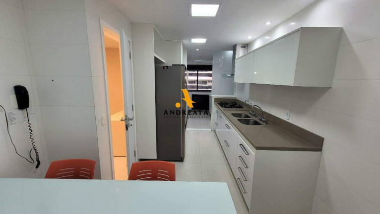 Imagem Apartamento com 4 Quartos à Venda, 230 m² em Barra Da Tijuca - Rio De Janeiro