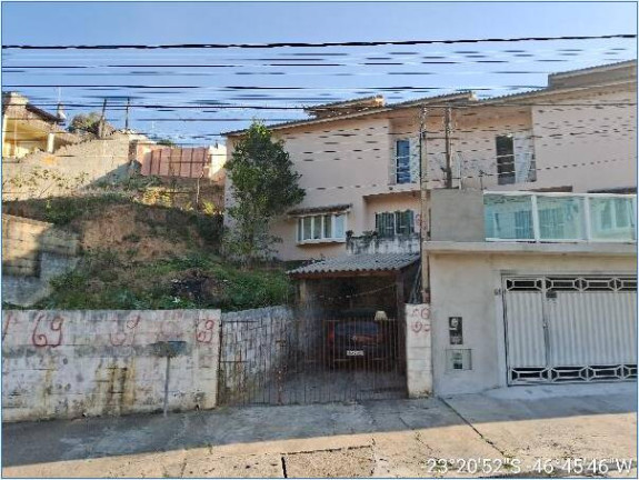 Imagem Casa com 2 Quartos à Venda, 67 m² em Serpa - Caieiras