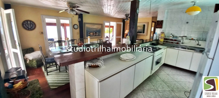 Imagem Casa com 4 Quartos à Venda, em Santa Tereza - Ilhabela Imagem Casa com 4 Quartos à Venda, em Santa Tereza - Ilhabela
