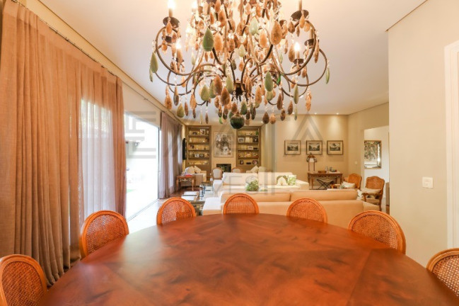 Imagem Casa com 4 Quartos à Venda, 721 m² em Jardim Leonor - São Paulo Imagem Casa com 4 Quartos à Venda, 721 m² em Jardim Leonor - São Paulo
