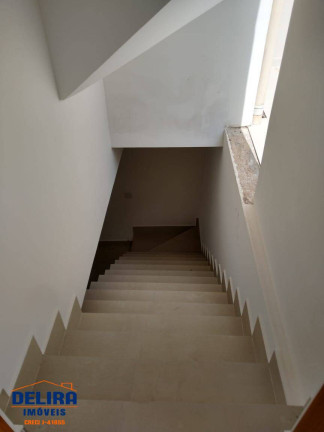 Imagem Casa com 3 Quartos à Venda, 150 m² em Colinas - Mairiporã
