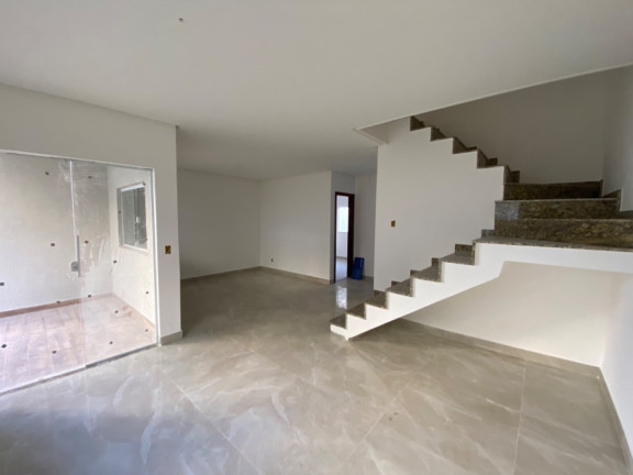Imagem Casa com 4 Quartos à Venda, 180 m² em Buraquinho - Lauro De Freitas Imagem Casa com 4 Quartos à Venda, 180 m² em Buraquinho - Lauro De Freitas