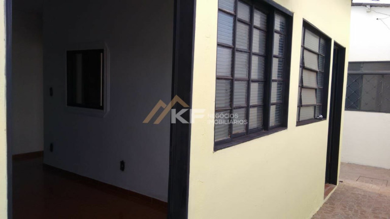 Imagem Casa com 5 Quartos à Venda, 352 m² em Vila Virgínia - Ribeirão Preto Imagem Casa com 5 Quartos à Venda, 352 m² em Vila Virgínia - Ribeirão Preto