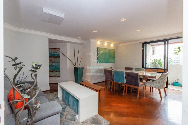 Imagem Apartamento com 3 Quartos à Venda, 120 m² em Moema - São Paulo