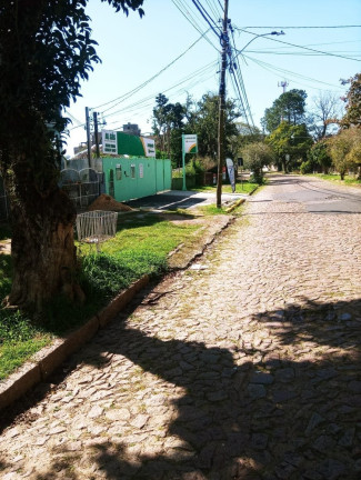 Imagem Casa com 3 Quartos à Venda, 477 m² em Nonoai - Porto Alegre Imagem Casa com 3 Quartos à Venda, 477 m² em Nonoai - Porto Alegre