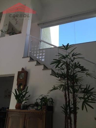 Imagem Casa com 3 Quartos à Venda, 372 m² em Horto De Santo Antonio - Jundiaí