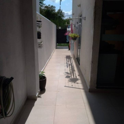 Imagem Sobrado com 3 Quartos à Venda, 100 m² em Vila Areao - Taubaté