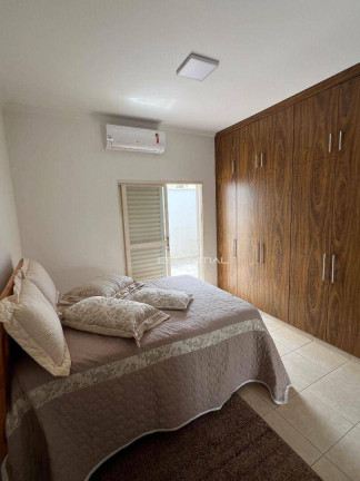 Imagem Sobrado com 4 Quartos à Venda, 220 m² em Parque São Miguel - São José Do Rio Preto